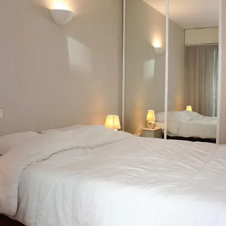 3 Pieces - 5 Couchages, Idealement Situe Pres Plage, Centre - Fr-1-245-213 Appartement