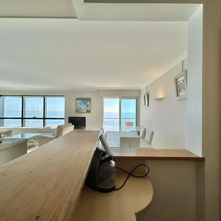 3 Pieces - 5 Couchages, Idealement Situe Pres Plage, Centre - Fr-1-245-213 Appartement *