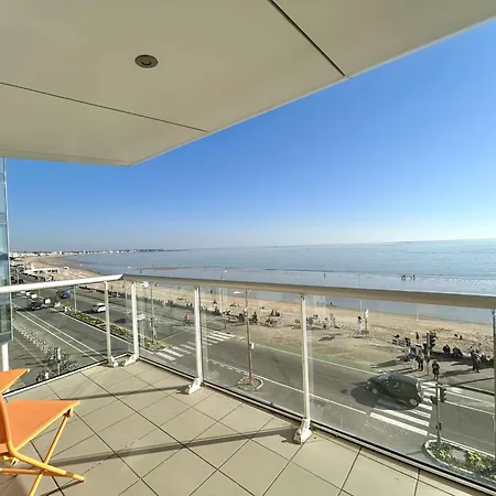 3 Pieces - 5 Couchages, Idealement Situe Pres Plage, Centre - Fr-1-245-213 *